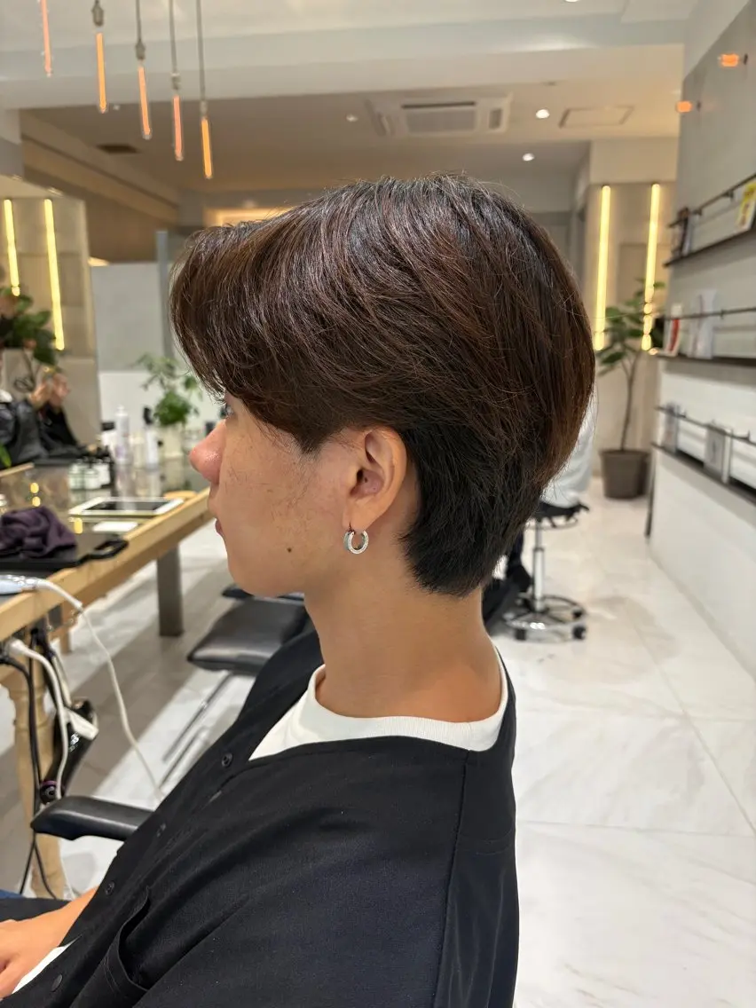 ショート メンズ カット 縮毛矯正 似合わせレイヤー 🩶アヤラのヘアスタイル