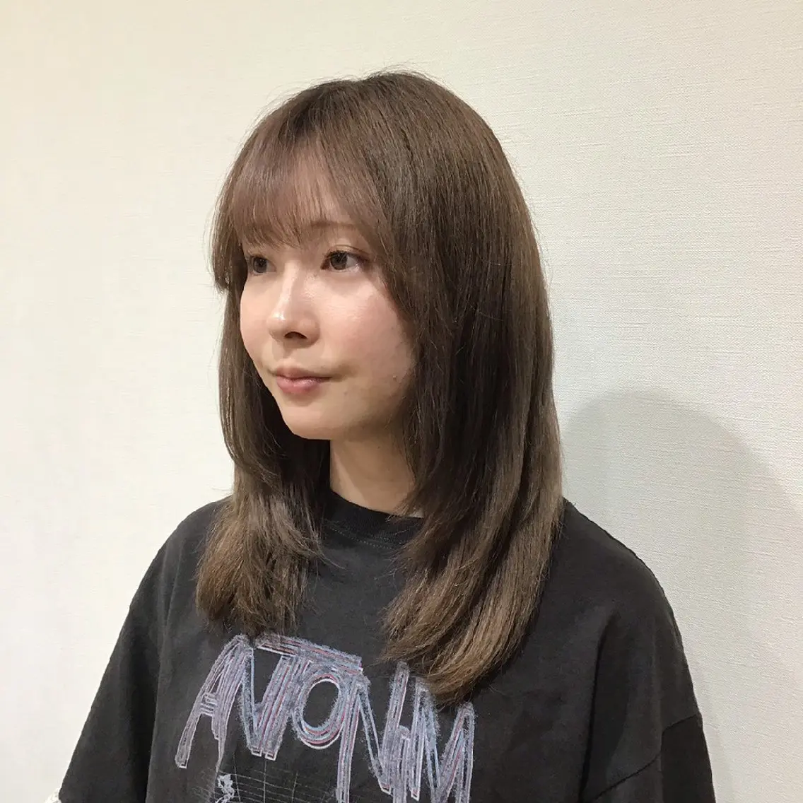 セミロング ヘアカラー Nanami ⁄似合わせボブのヘアスタイル