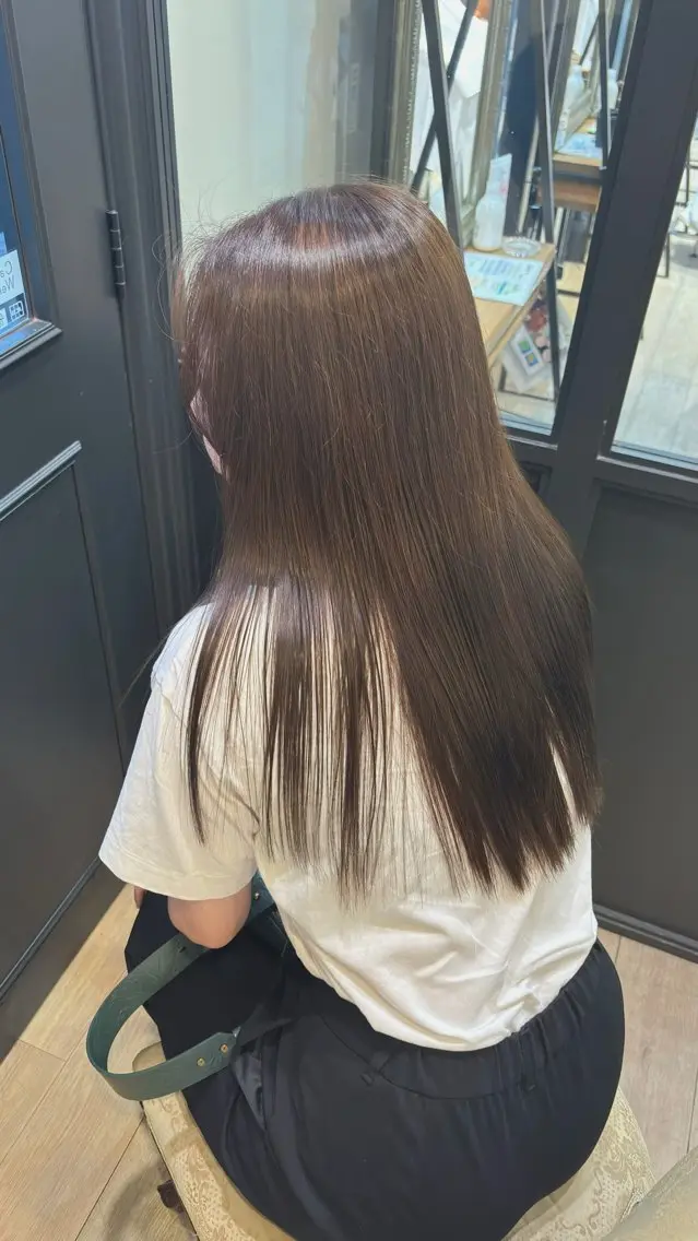 ロング カラー アッシュ 透明感カラー ダブルカラー ヘアカラー トリートメント Karin／ レイヤーブリーチ🥀のヘアスタイル