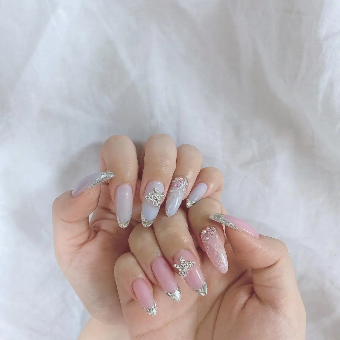 ネイル フレンチネイル ガラスフレンチ SOL NAILのネイルデザイン