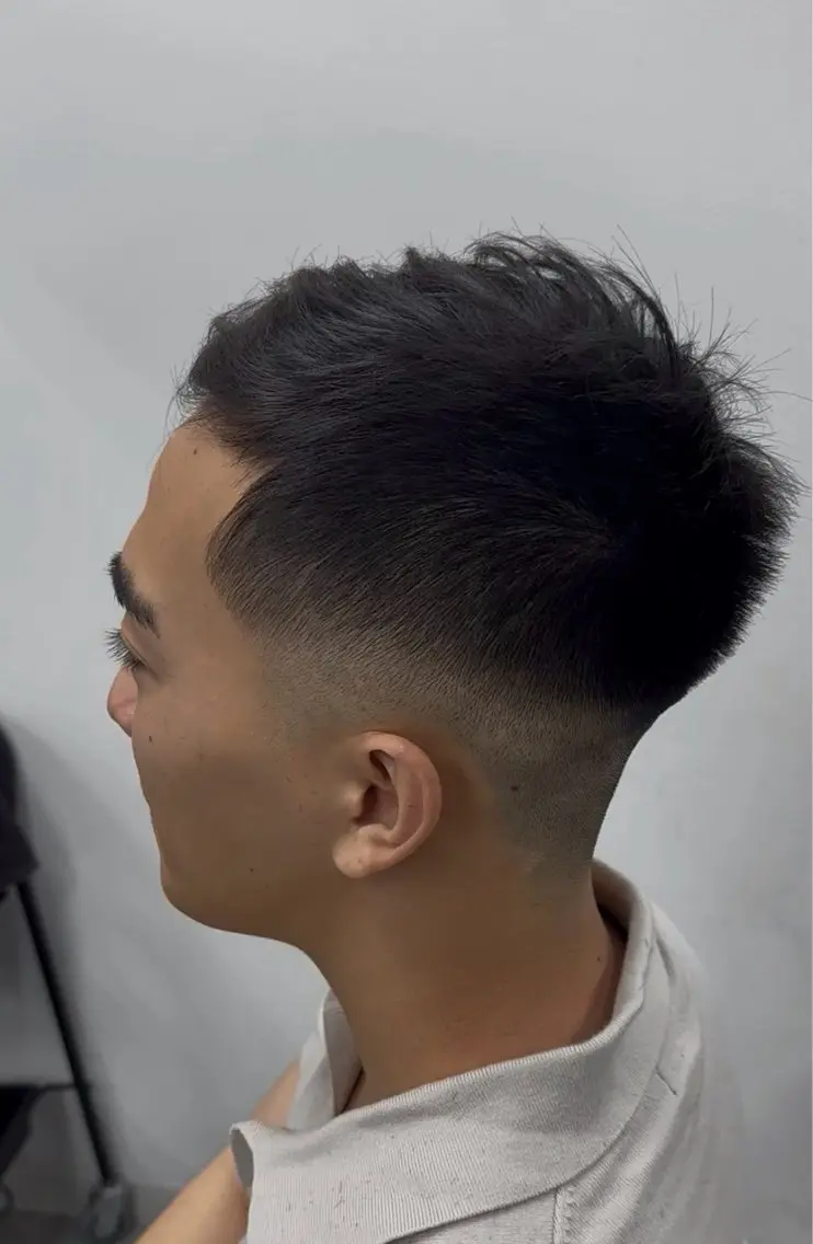ショート パーマ メンズ フェードカット スキンフェード メンズパーマカット 達人/涼のヘアスタイル
