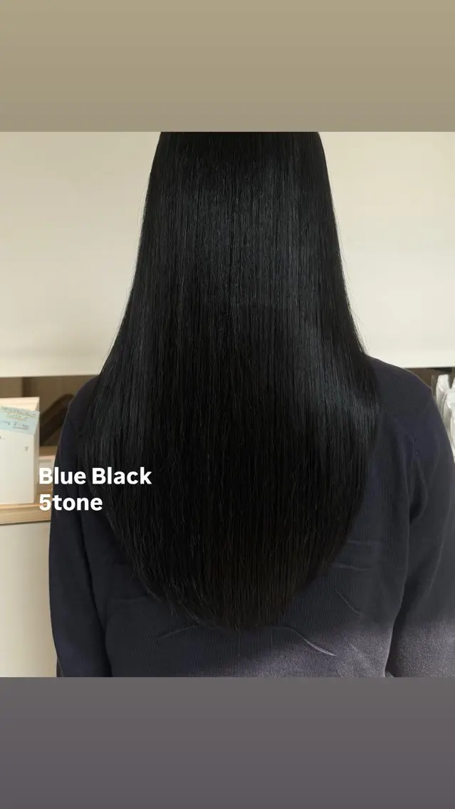 カラー 黒髪 ブリーチ ブルーカラー ブルーブラック ブリーチなしカラー ヘアカラー トリートメント 脇 幸枝のヘアスタイル