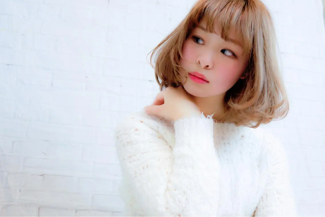 ミディアム ボブ 髪質改善、エクステ 山口卓哉のヘアスタイル