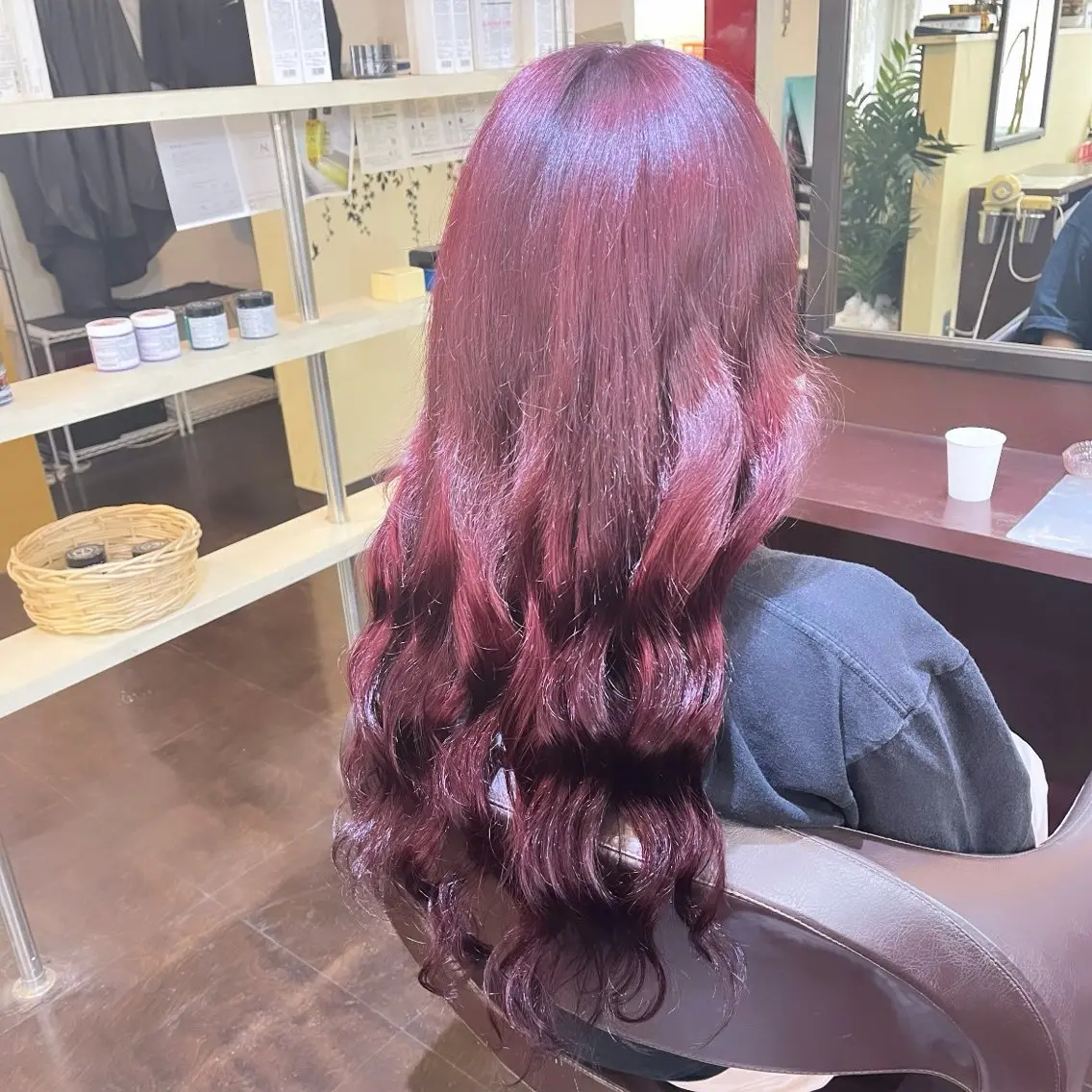 ロング カラー シールエクステ レッドカラー エクステ ロング ヘアカラー エクステ 編み込みエクステ/ ハイトーン りょすけのヘアスタイル