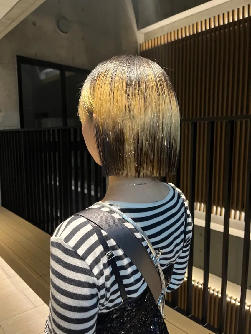 ミディアム day&night 【ひなこ】のヘアスタイル
