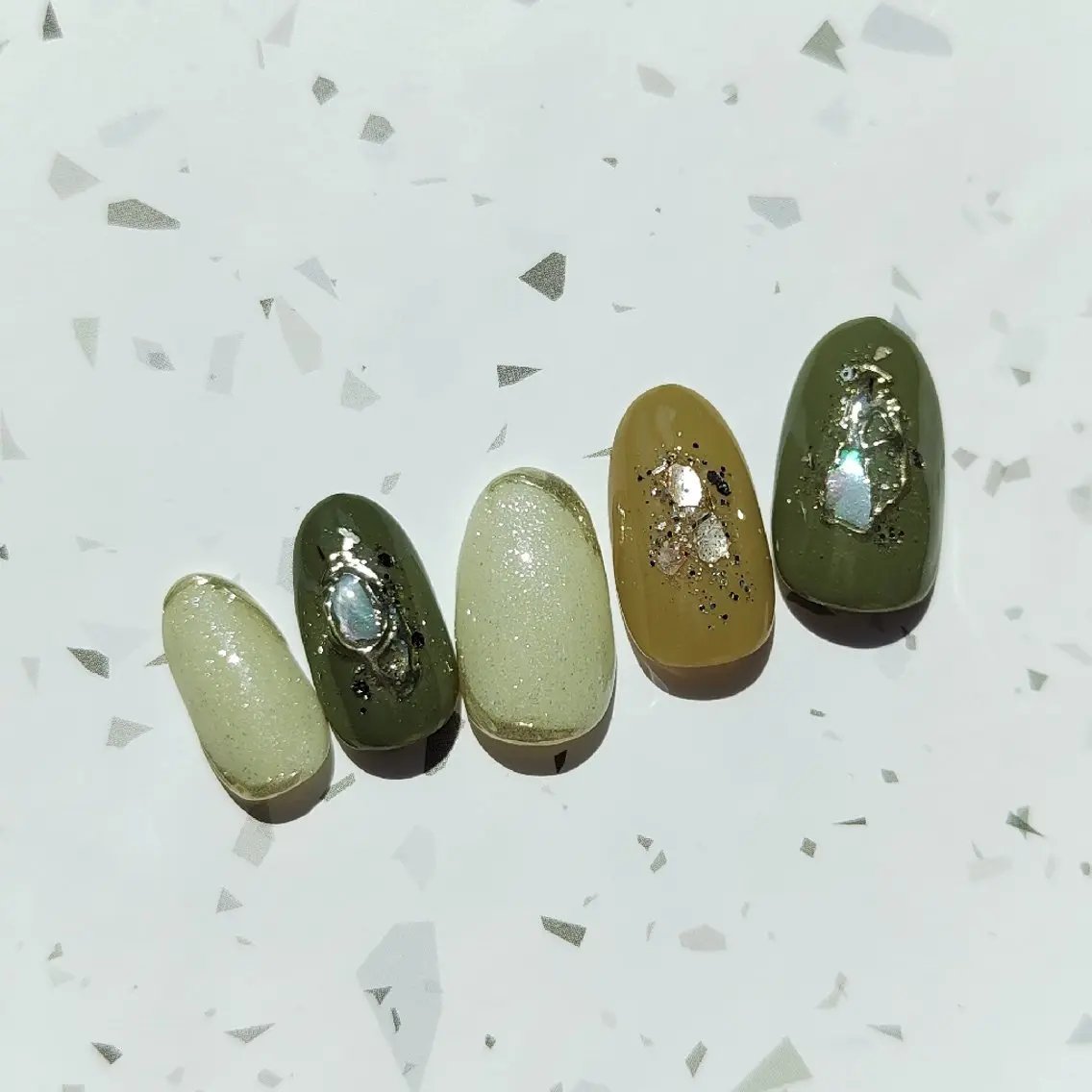 ネイル ハンドネイル mg nailのネイルデザイン