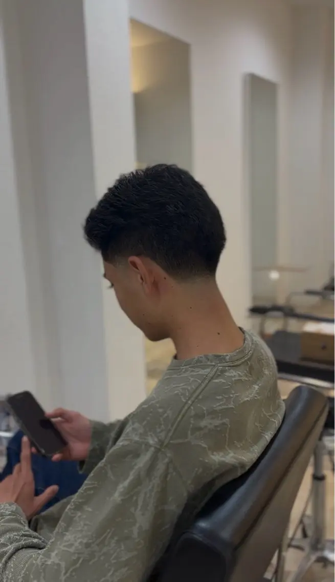 メンズ フェードカット tidehair 叶汰のヘアスタイル