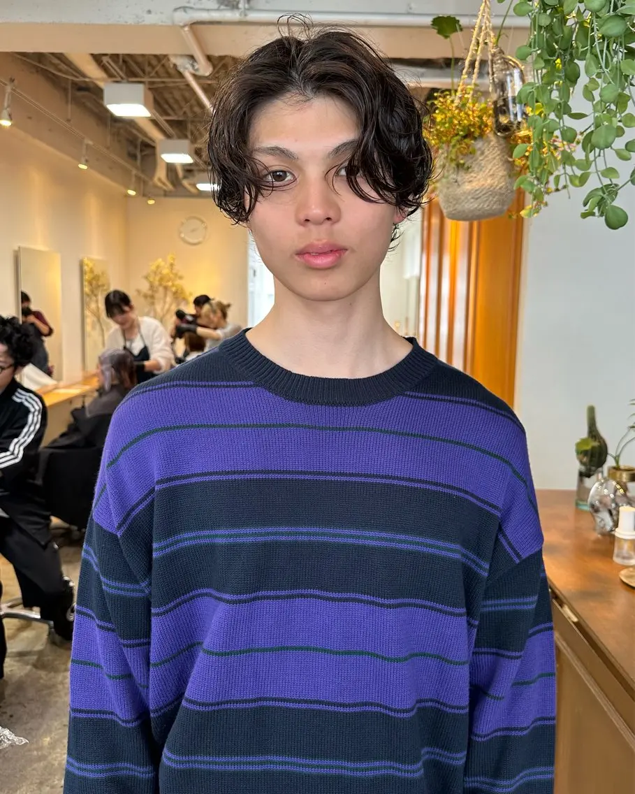 ミディアム パーマ メンズ グランジヘア 無造作ヘアHYUGAのヘアスタイル