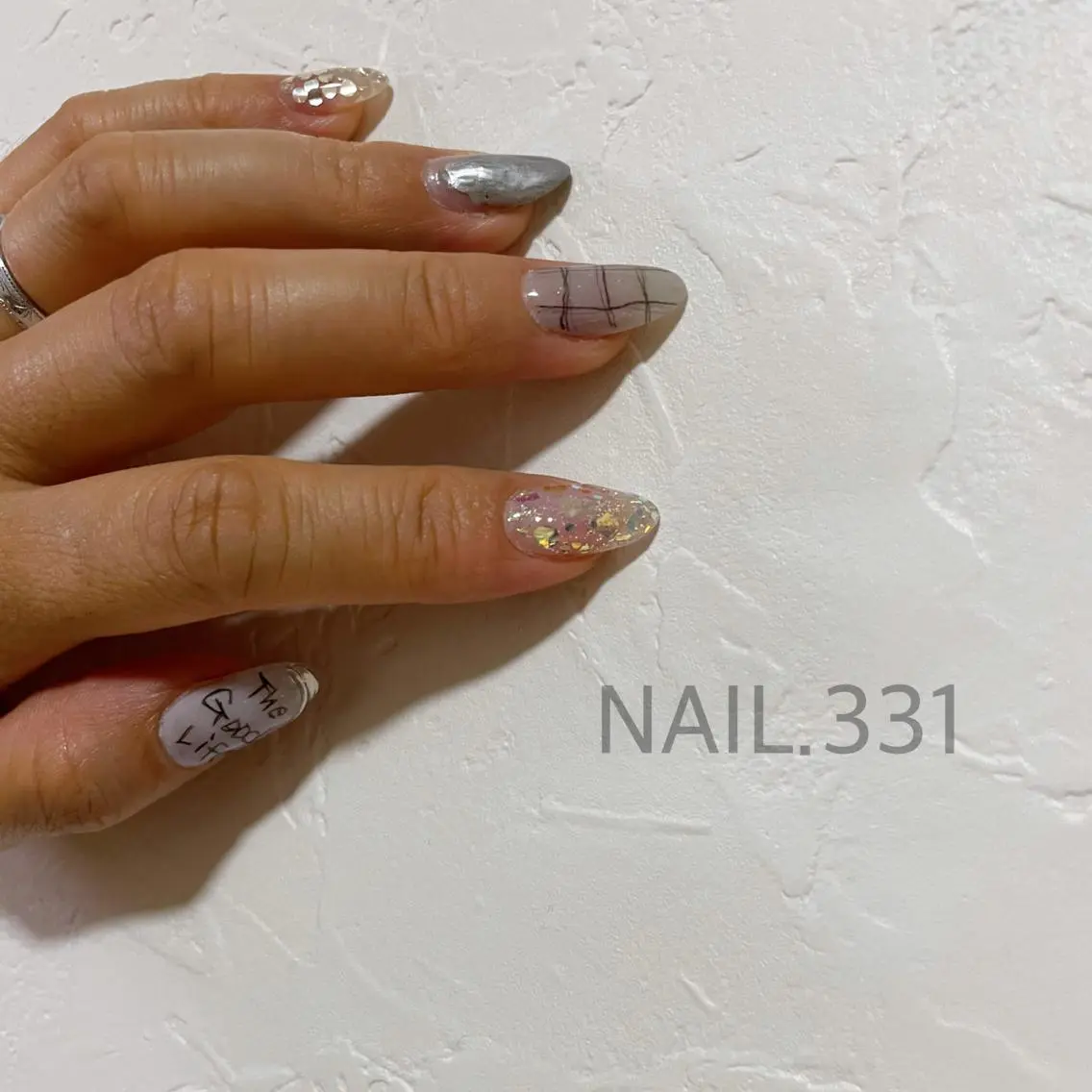 ネイル Nail 331のネイルデザイン