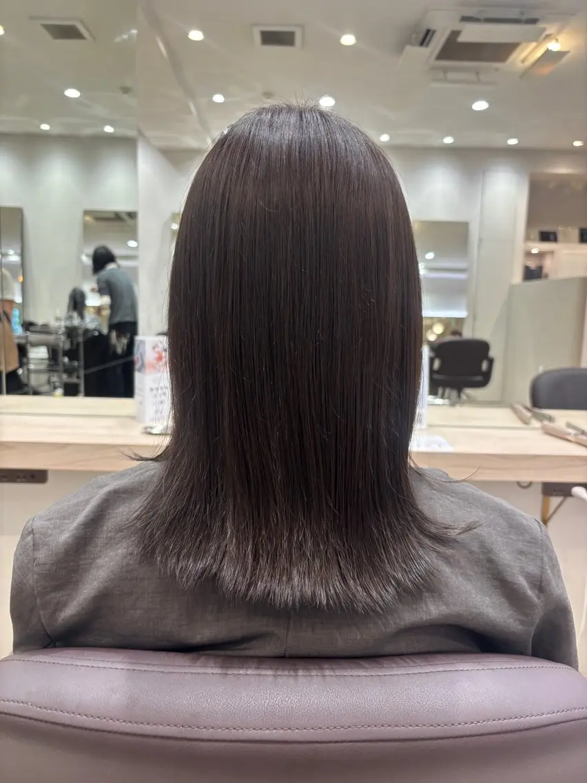 ミディアム ヘアカラー 🍒透明感×艶カラー 🍒こなんのヘアスタイル