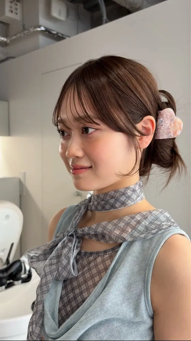 セミロング 顔周りカット カット ヘアカラー ブリーチなし透明感 🪄aoi🤎のヘアスタイル