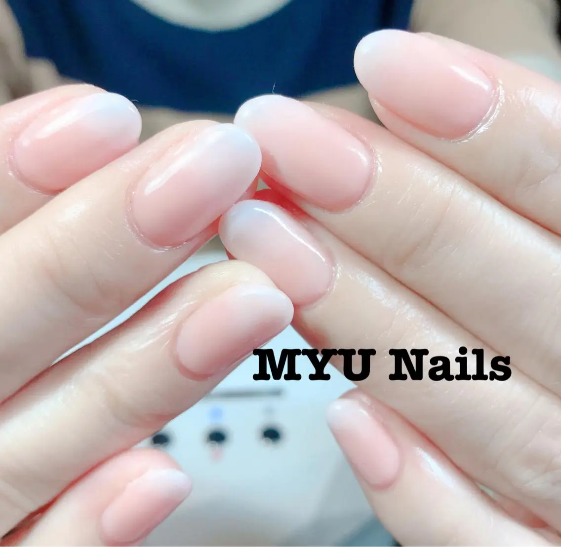 ネイル ニュアンスネイル🌈 MYU Nailsのネイルデザイン