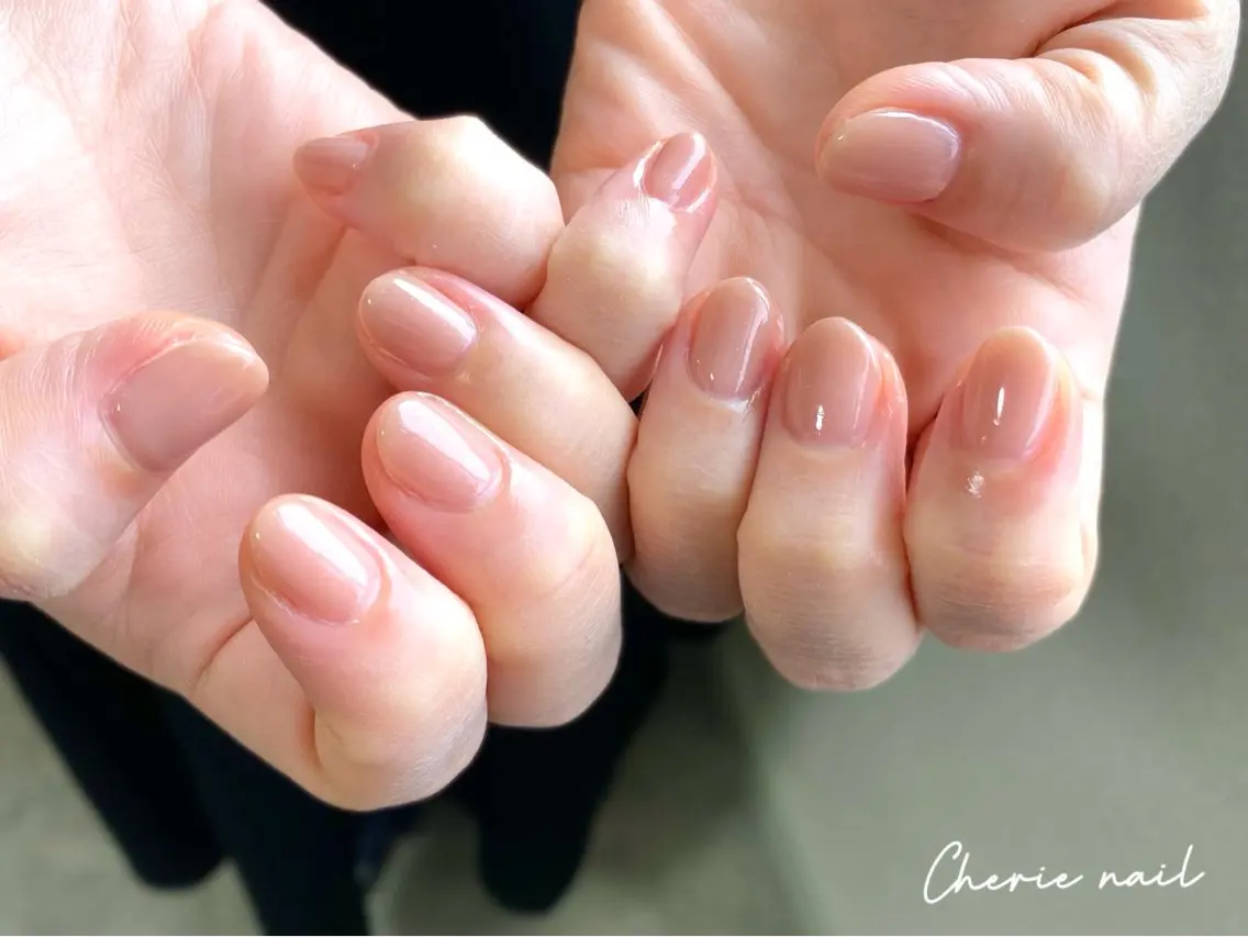 ネイル ジェルネイル オフィスネイル ワンカラーネイル ピンク ピンクベージュ Cherienail yunaのネイルデザイン