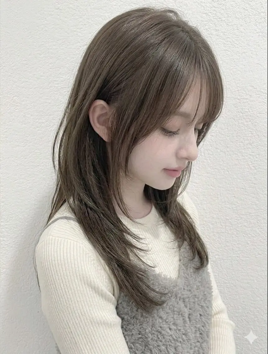 セミロング カラー カット ヘアカラー 縮毛矯正 小澤 一稀のヘアスタイル