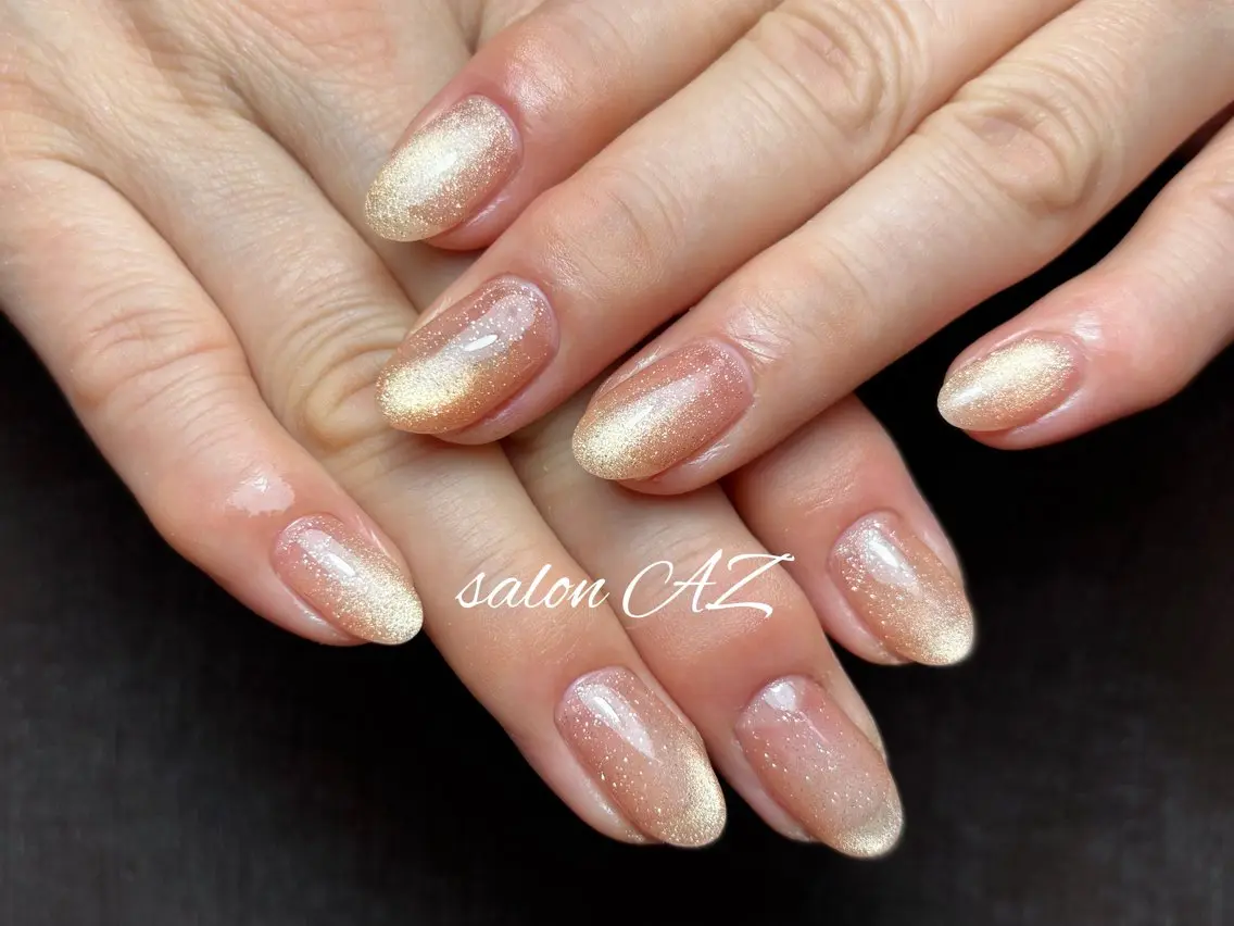 ネイル アートネイル 長さ出し フットネイル フレンチネイル ジェルネイル ハンドネイル salon AZのネイルデザイン