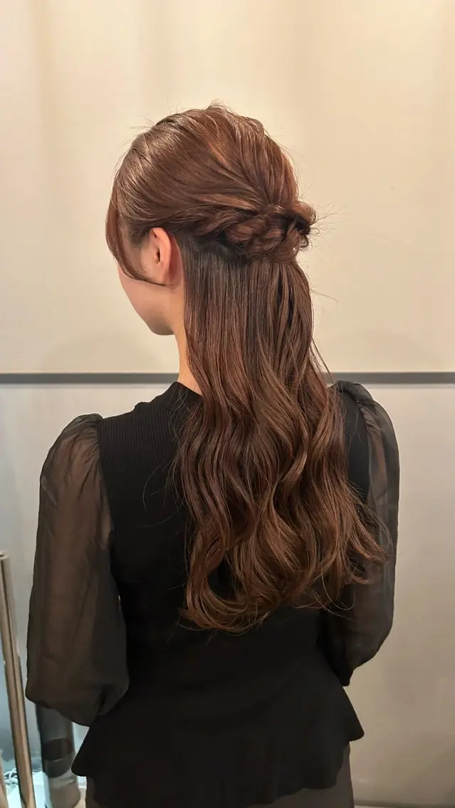 ロング ヘアアレンジ 髪飾り ヘアセット ブラウンカラー 🦔🪷なりたりみのヘアスタイル