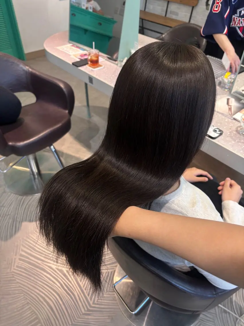ロング ヘアカラー トリートメント ヘッドスパ 透明感カラー/ 赤み消し🤍ricoのヘアスタイル
