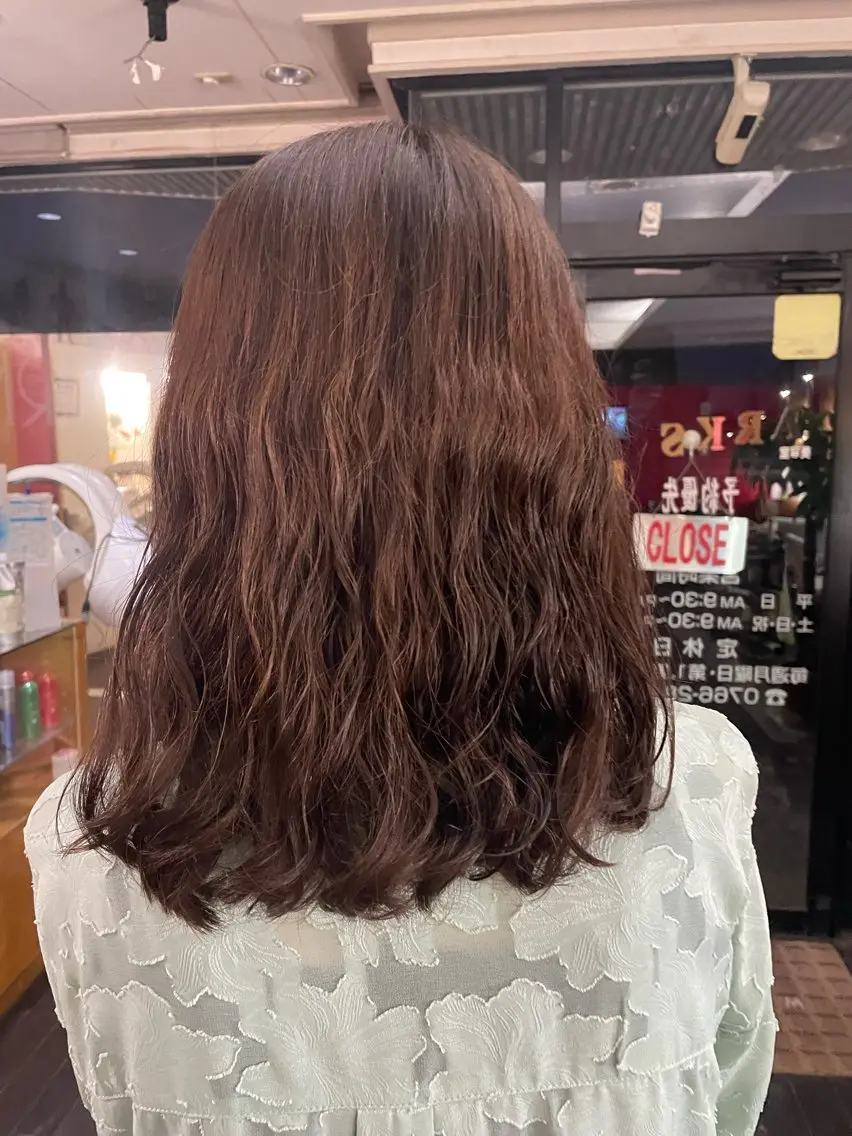 セミロング パーマ カット パーマ ヘッドスパ 美容室ARKS 黒田杏奈のヘアスタイル