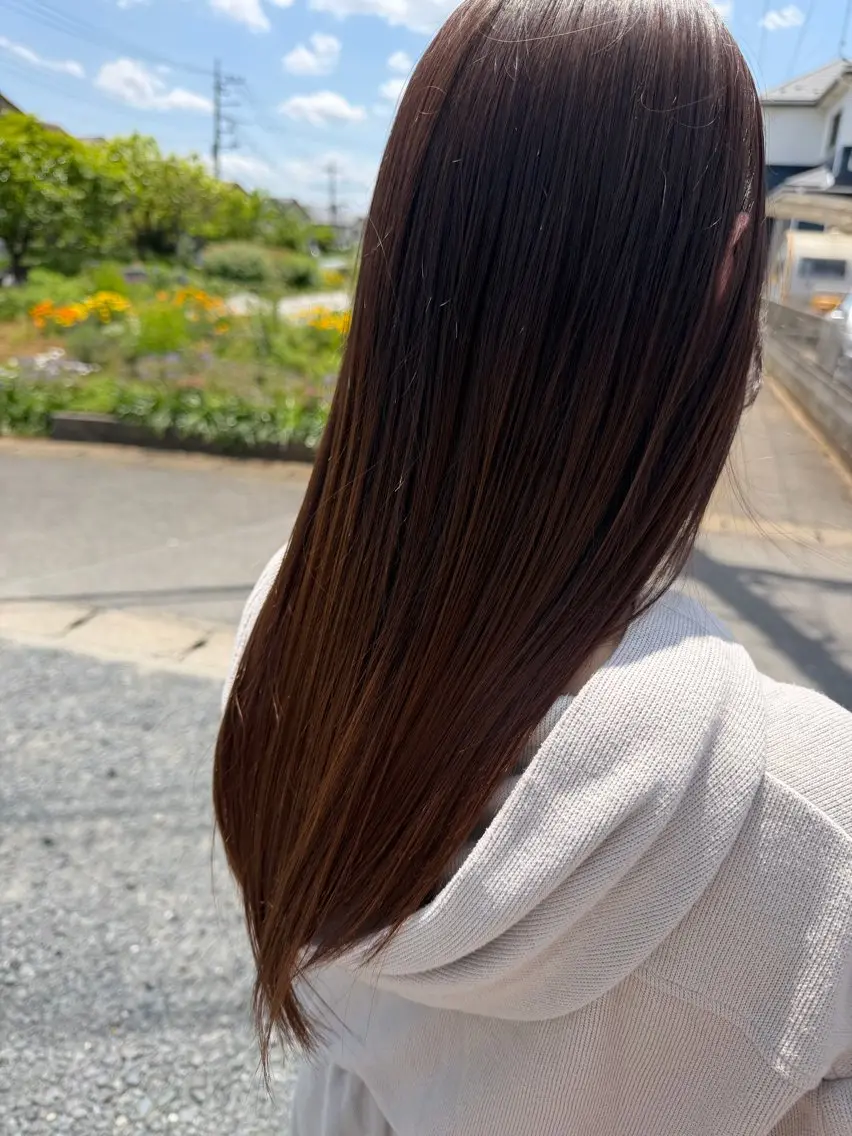ロング 林 莉瑠のヘアスタイル