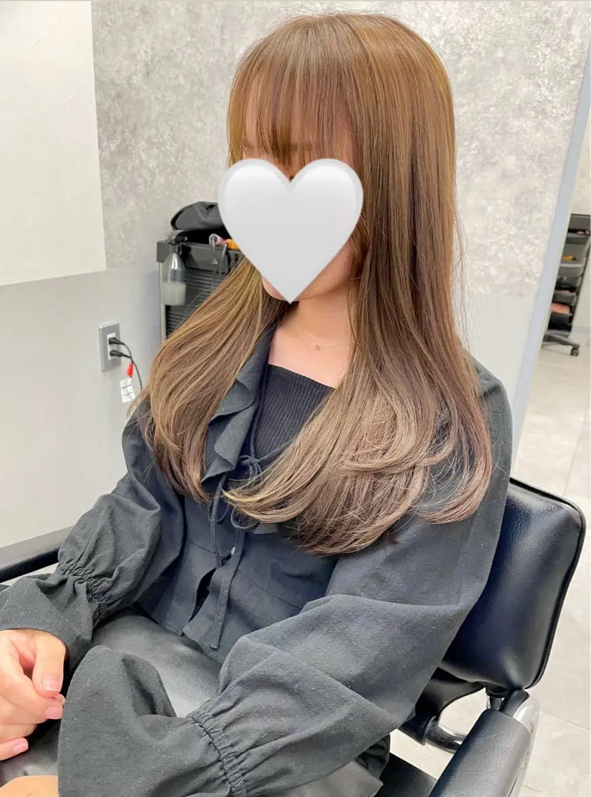 ロング レイヤーカット カット 🌷tocca Mai🌷のヘアスタイル