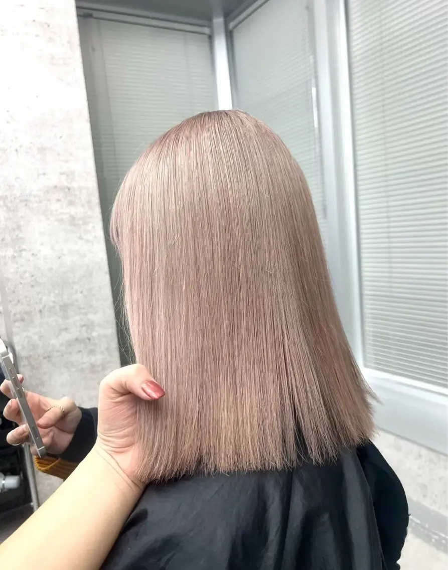 ミディアム 💋色気ハイトーン 💋HARUKAのヘアスタイル