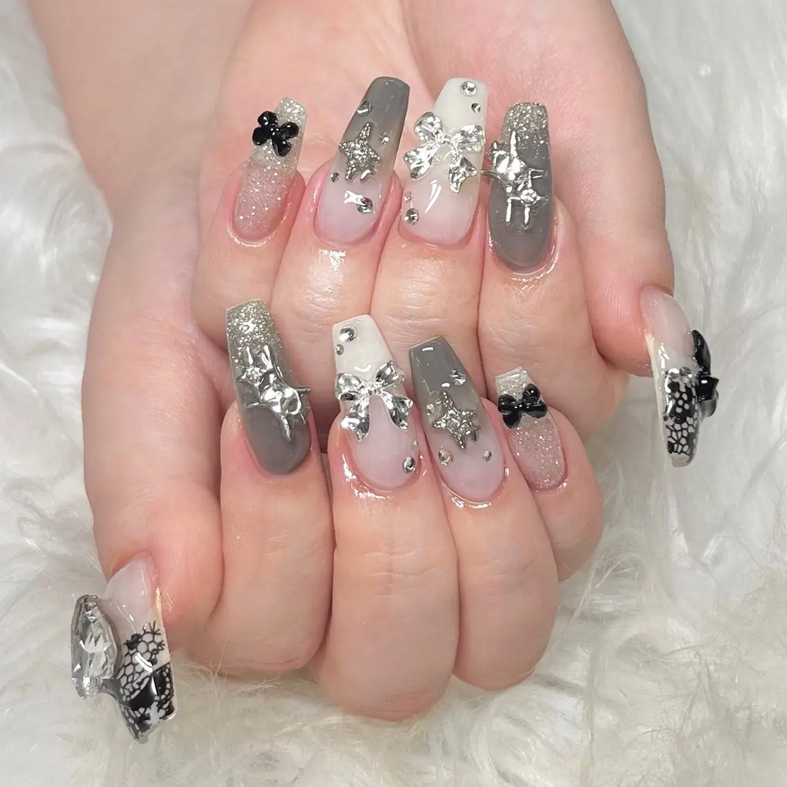 ネイル ハンドネイル 🍁nail. kaede🍁のネイルデザイン