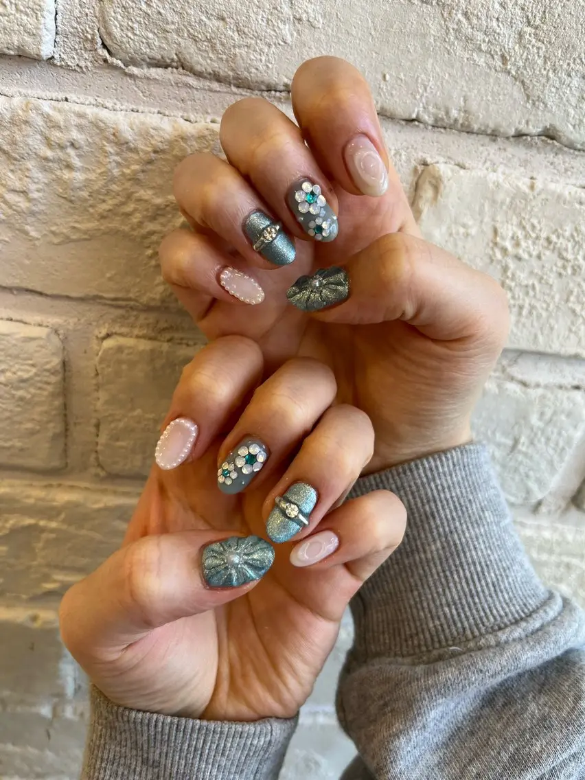 ネイル 韓国ネイル マグネットネイル 持ち込み ぷっくりネイル ❀pom nail❀ aya.のネイルデザイン