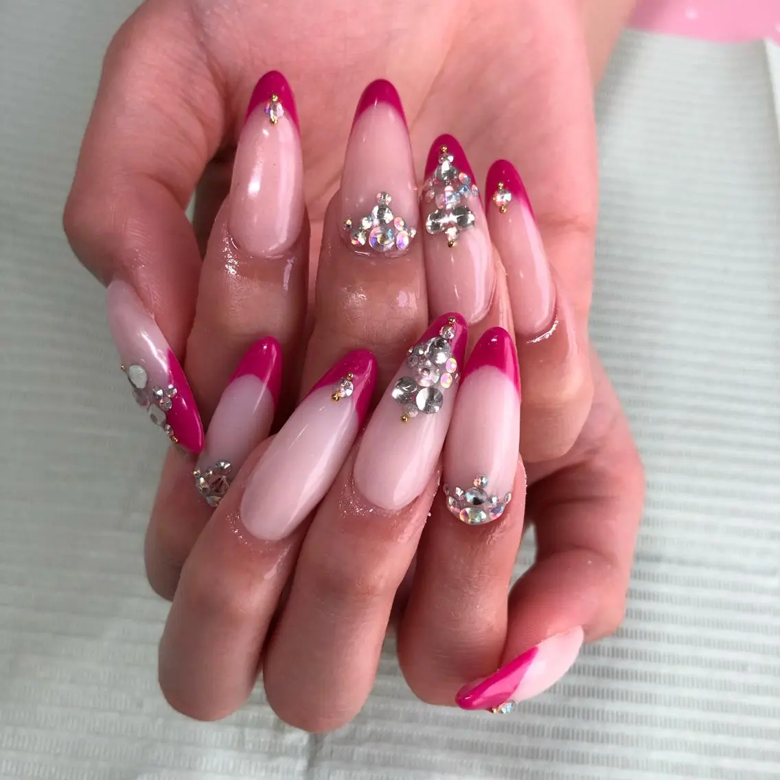ロング ネイル フレンチネイル ハンドネイル 《LB》ラブリエ Nail&eyeのマツエク・マツパデザイン