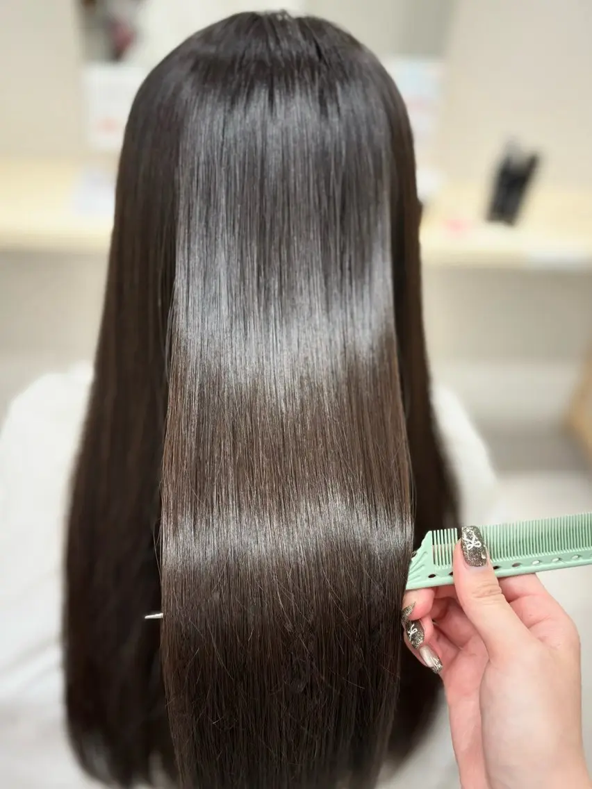 ロング カット 縮毛矯正 Haruka✄﻿ 透明感カラー🫧🌙のヘアスタイル