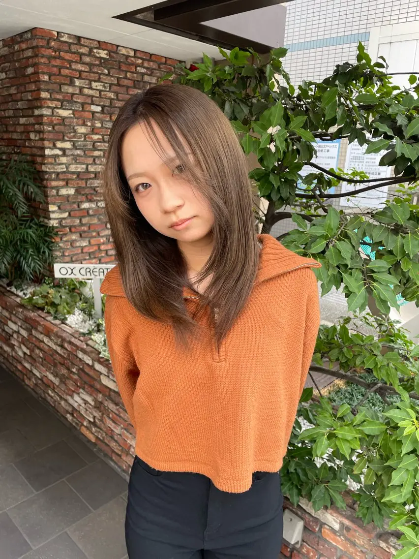 ロング 顔まわりレイヤー 顔周りカット レイヤーカット カット ヘアカラー ショート 顔周りレイヤー/マオのヘアスタイル
