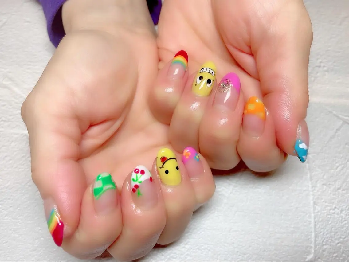 ネイル ブルー SINCERELY シンシアリー🌈のネイルデザイン