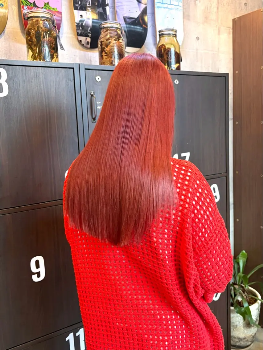 カラー レッドカラー ヘアカラー トリートメント 竹内 春奈のヘアスタイル