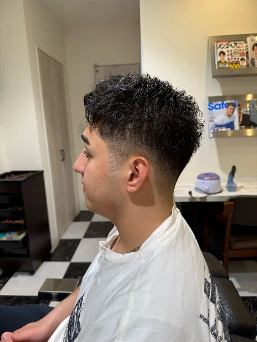 ショート メンズ メンズパーマ 似合わせカットのヘアスタイル