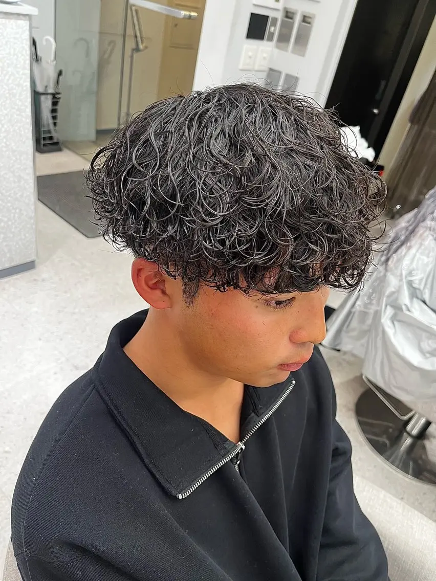 パーマ メンズ メンズパーマ 波巻きパーマ カット パーマ 🍐シャドウパーマ メンズ特化/守岡🍐のヘアスタイル