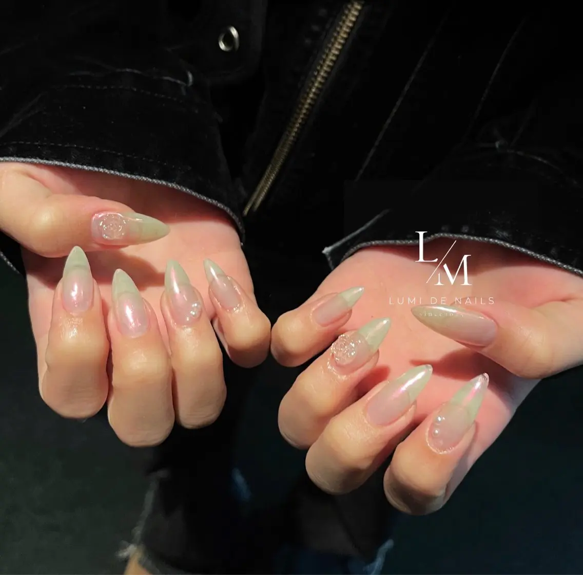ネイル ジェルネイル ハンドネイル Lumi de nailsのネイルデザイン