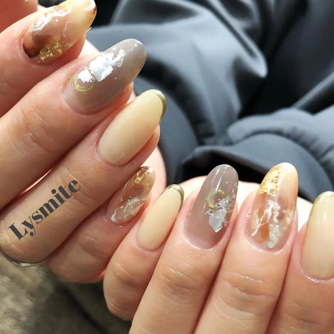 ネイル ニュアンスネイル 岩本 美香のネイルデザイン