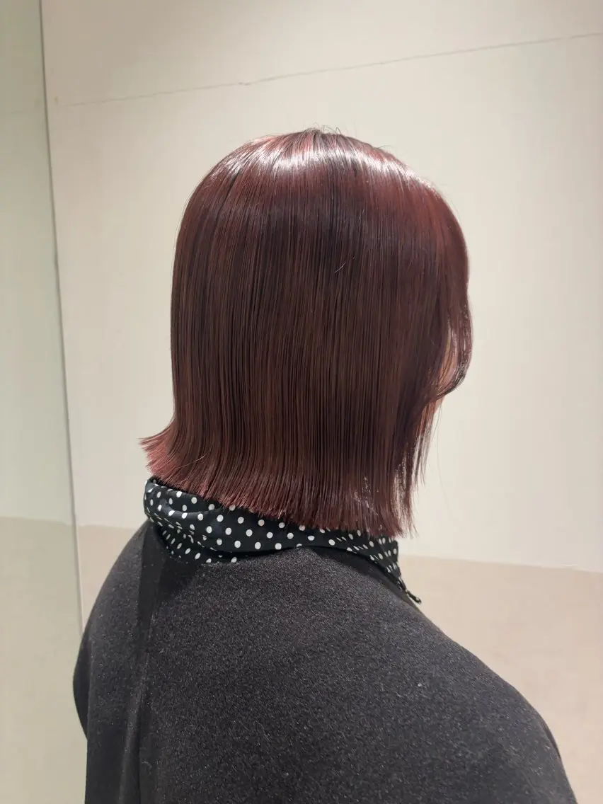 ショート カラー パーマ ヘアアレンジ ベージュカラー ピンクカラー ピンクベージュ カット ヘアカラー トリートメント ヘッドスパ ヘアセット 押切 響 のヘアスタイル