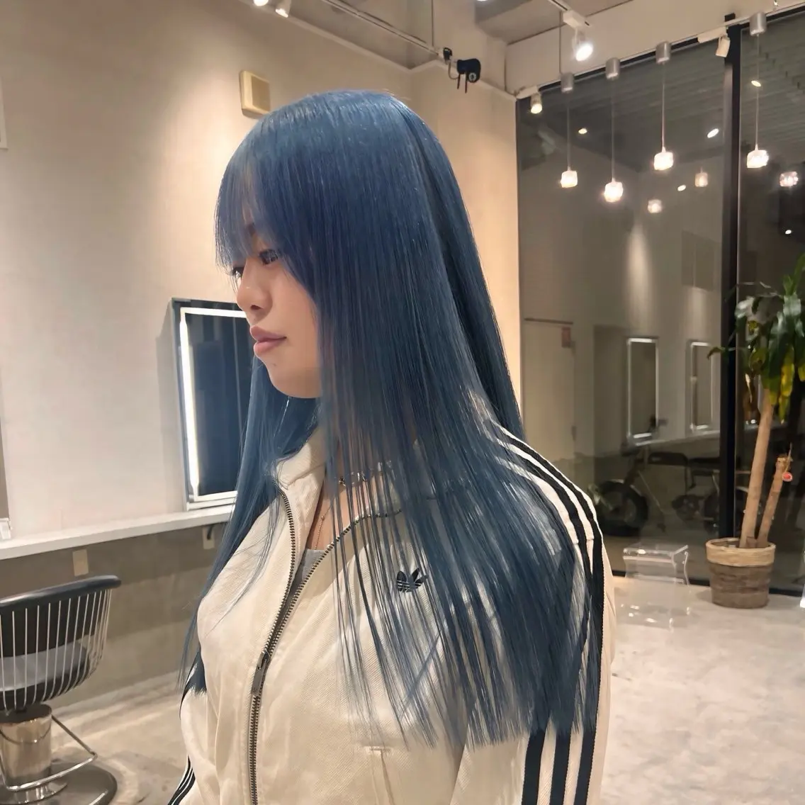 【TikTokからご予約限定】1ブリーチ+ケアカラー+メンテナンスカットの写真