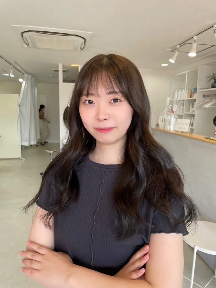 ロング ロングレイヤー レイヤーカット ロング 前川 瑞希のヘアスタイル