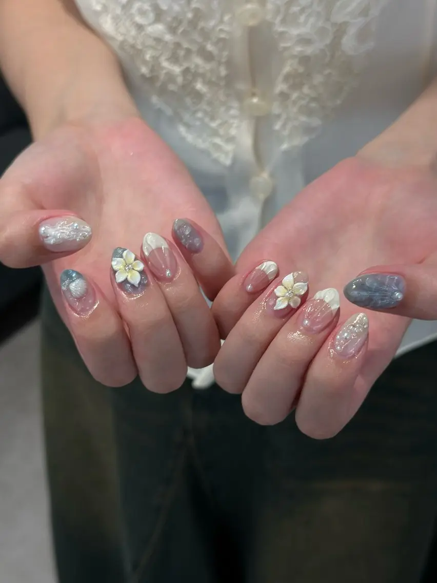 ネイル チークネイル ドット フレンチネイル グラデーション ハート ハンドネイル ハンドケア Eli Muse 新宿ネイルのネイルデザイン