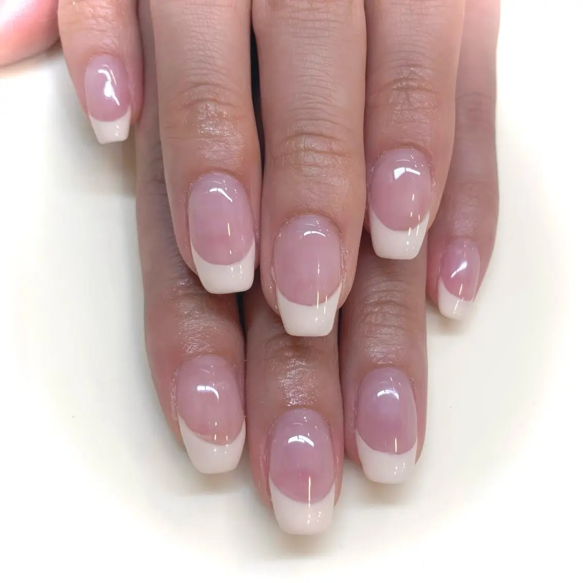 ネイル リスブラン🌱 IKUMIのネイルデザイン