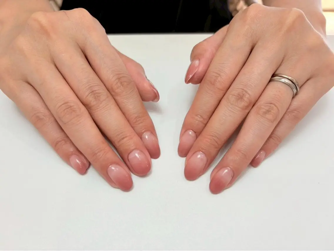 【5月限定🌸】ナチュラルで綺麗に✨️【カラーグラデーションorフレンチ】【オフなし】【クリアベース】ドライケア込♪の写真