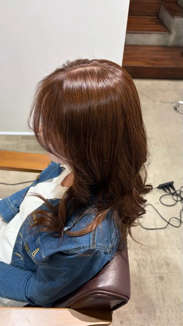 ロング カラー トリートメント 百々花 《Elme》のヘアスタイル