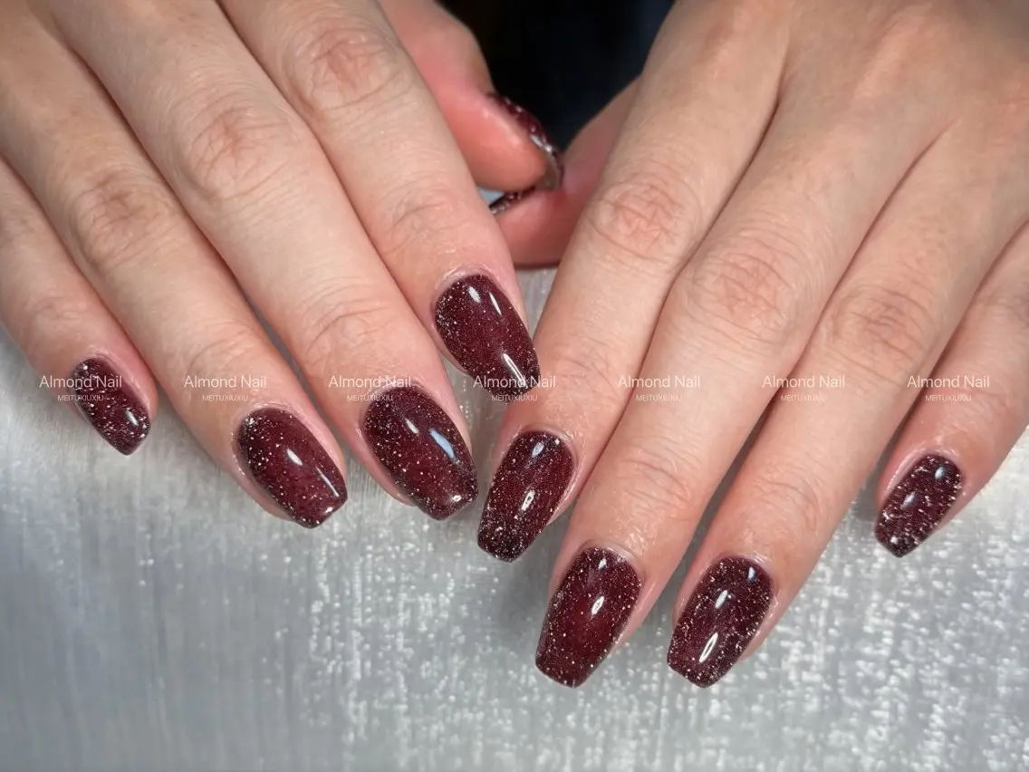 ネイル ハンドネイル Almond Nail 亀戸のネイルデザイン