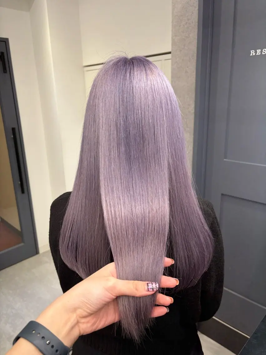 ロング カラー ブリーチ パープルカラー ヘアカラー トリートメント ENA💗NEXT /ハイトーンエクステのヘアスタイル