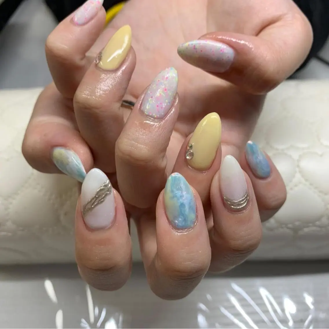 ネイル ハンドネイル 長谷川 奈緒美のネイルデザイン