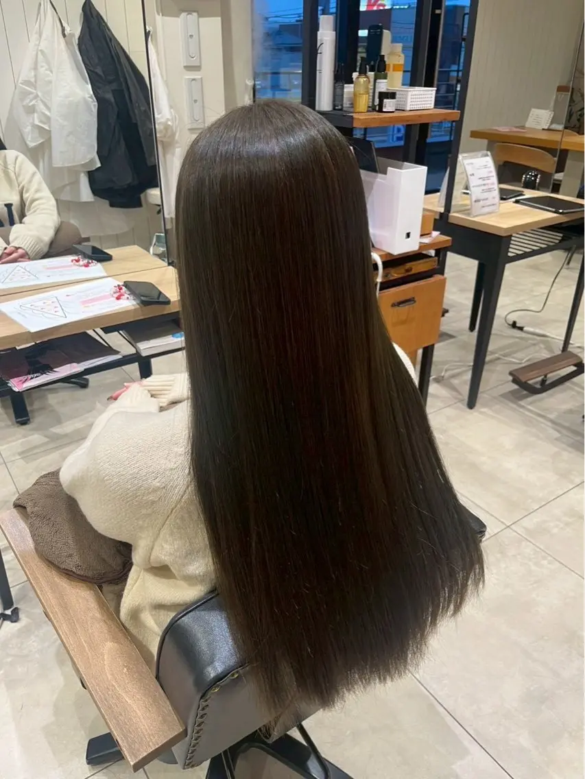 ロング カラー ストレート⭐️ 髪質改善カラー⭐️のヘアスタイル