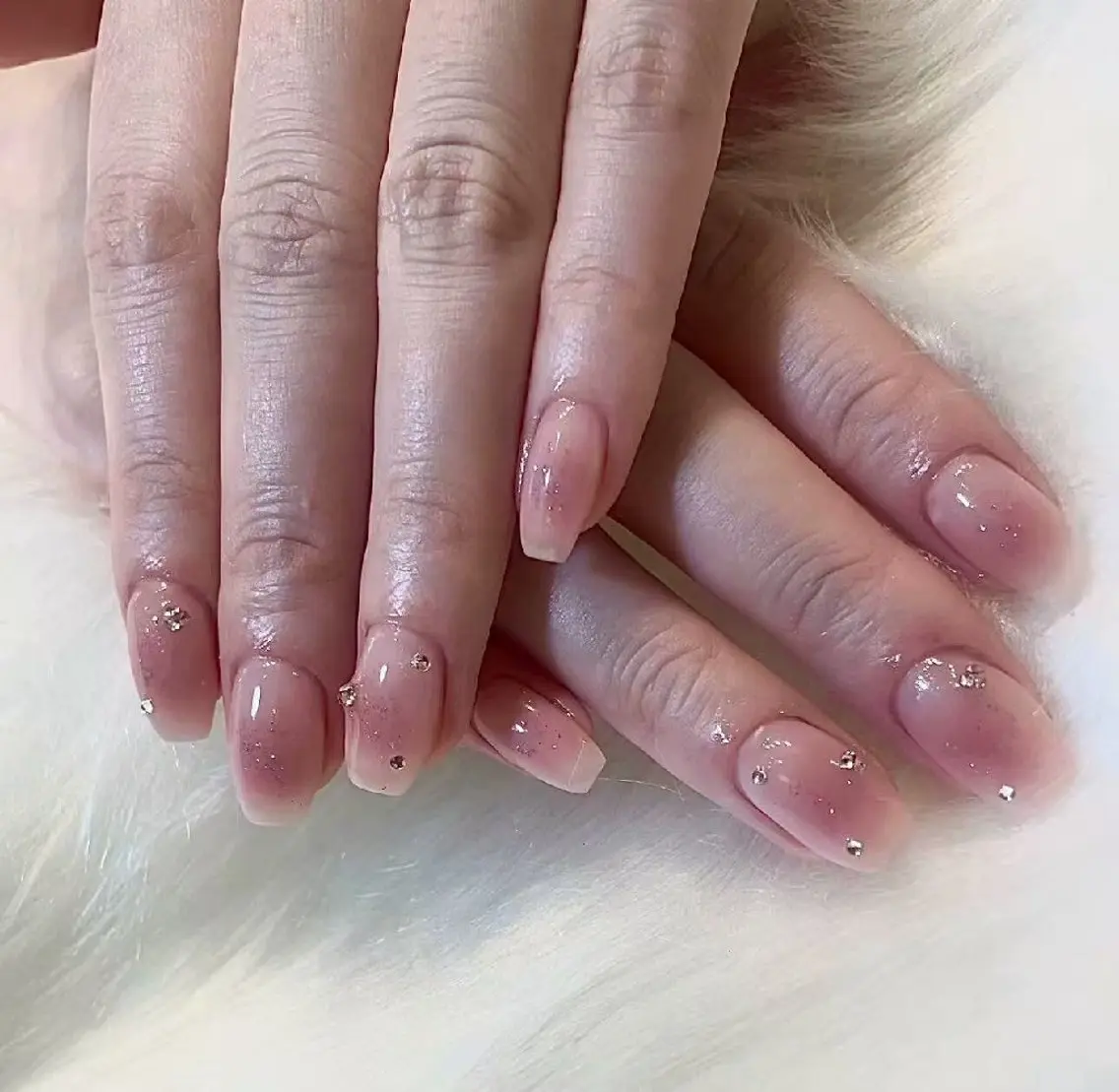 ネイル ハンドネイル Alra アルラのネイルデザイン