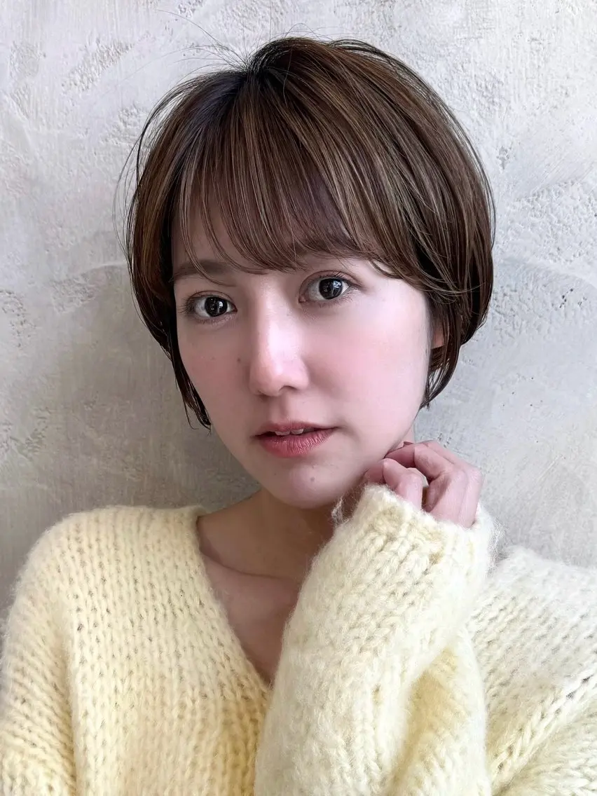 ショート カラー 💍新宿ショート 💍岩田莉奈のヘアスタイル