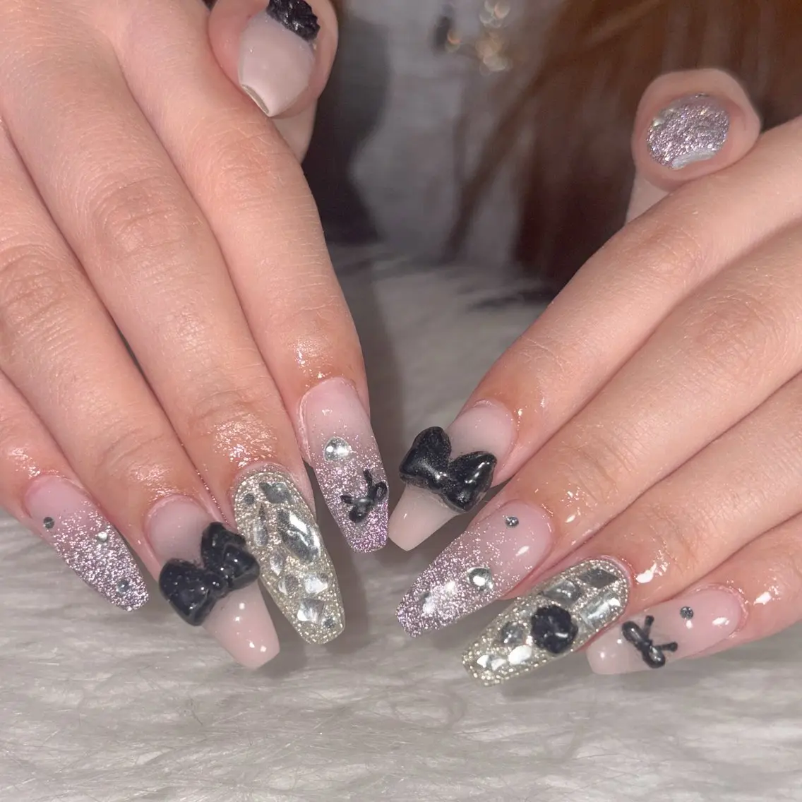 ネイル ハンドネイル LAVISH manaのネイルデザイン